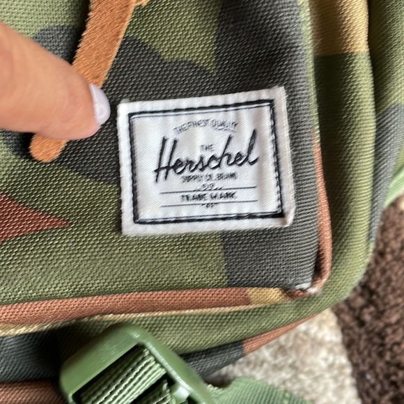 Hershel Crossbody Bag - Picture 2 of 5